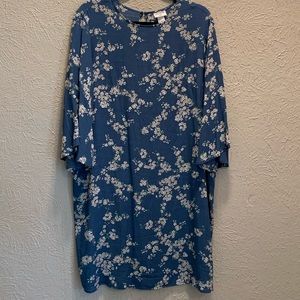 Dress blue floral size 14 flared 3/4 length sleeve